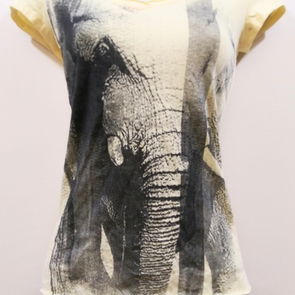 Lace Up Back Yellow Elephant Redesigned T-shirt - Picture 2 of 4
